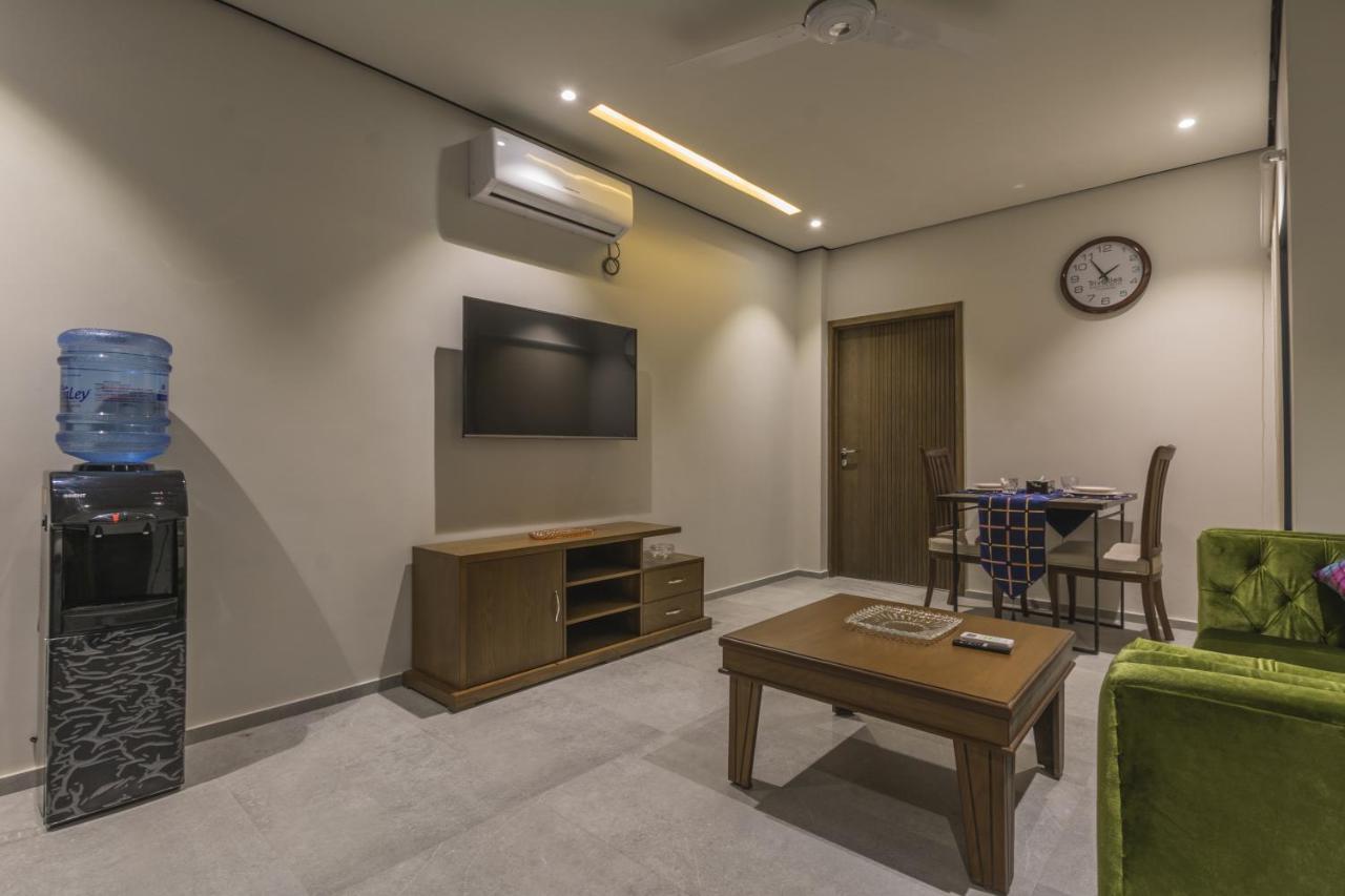 Trivelles Executive Suites İslamabad Dış mekan fotoğraf