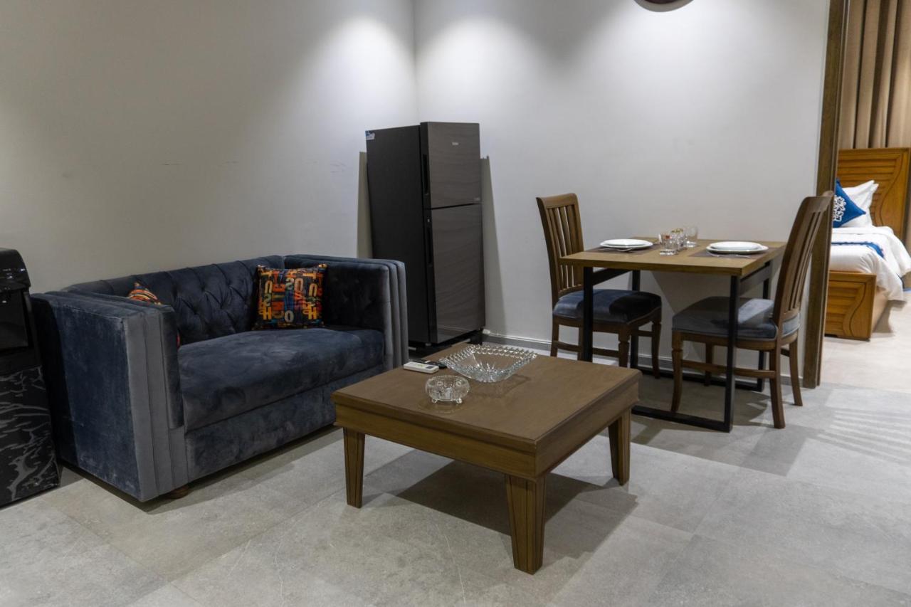 Trivelles Executive Suites İslamabad Dış mekan fotoğraf