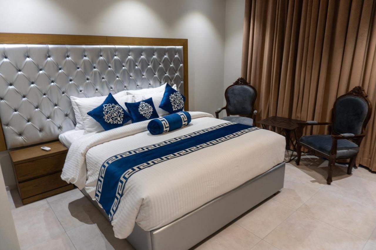Trivelles Executive Suites İslamabad Dış mekan fotoğraf
