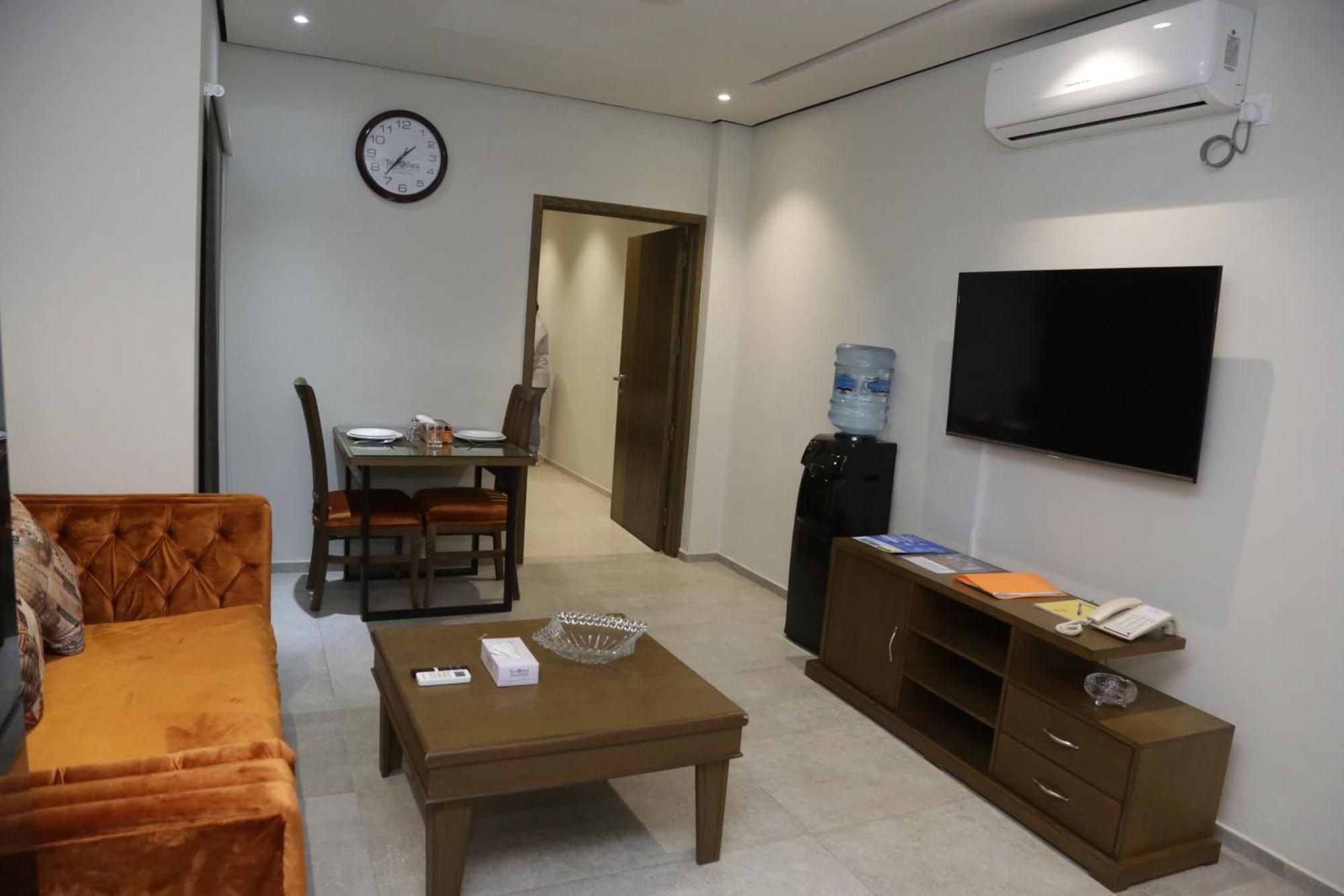 Trivelles Executive Suites İslamabad Dış mekan fotoğraf